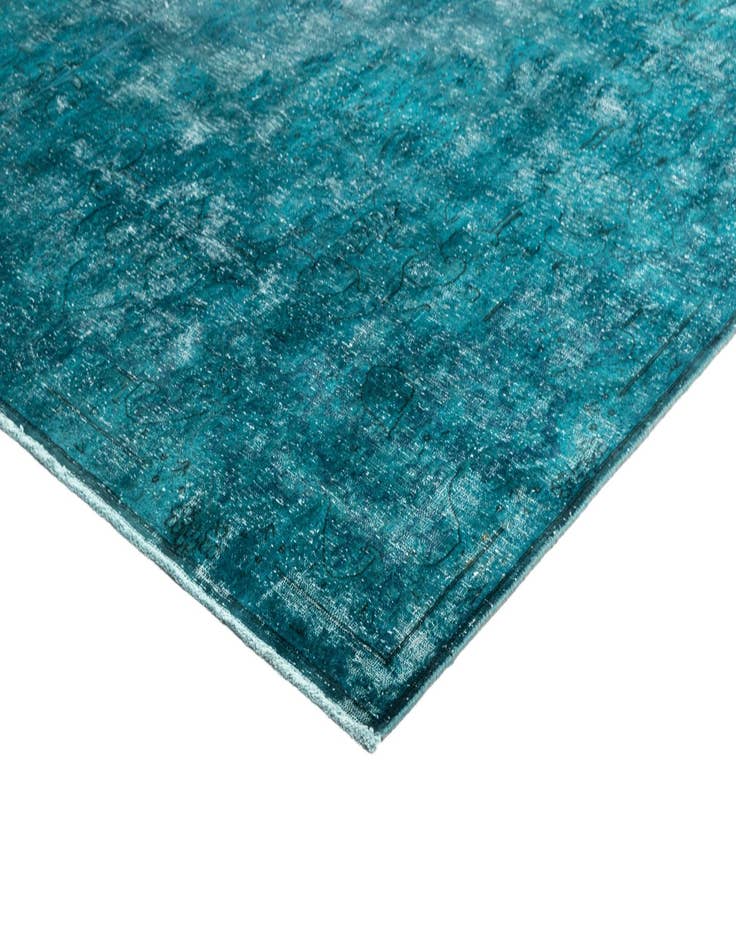 Detail image of 9' 10 x 13' Vintage Royal Wool Rug
