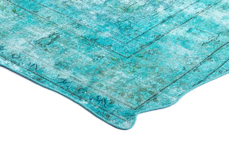 Detail image of 9' 4 x 12' 9 Vintage Royal Wool Rug