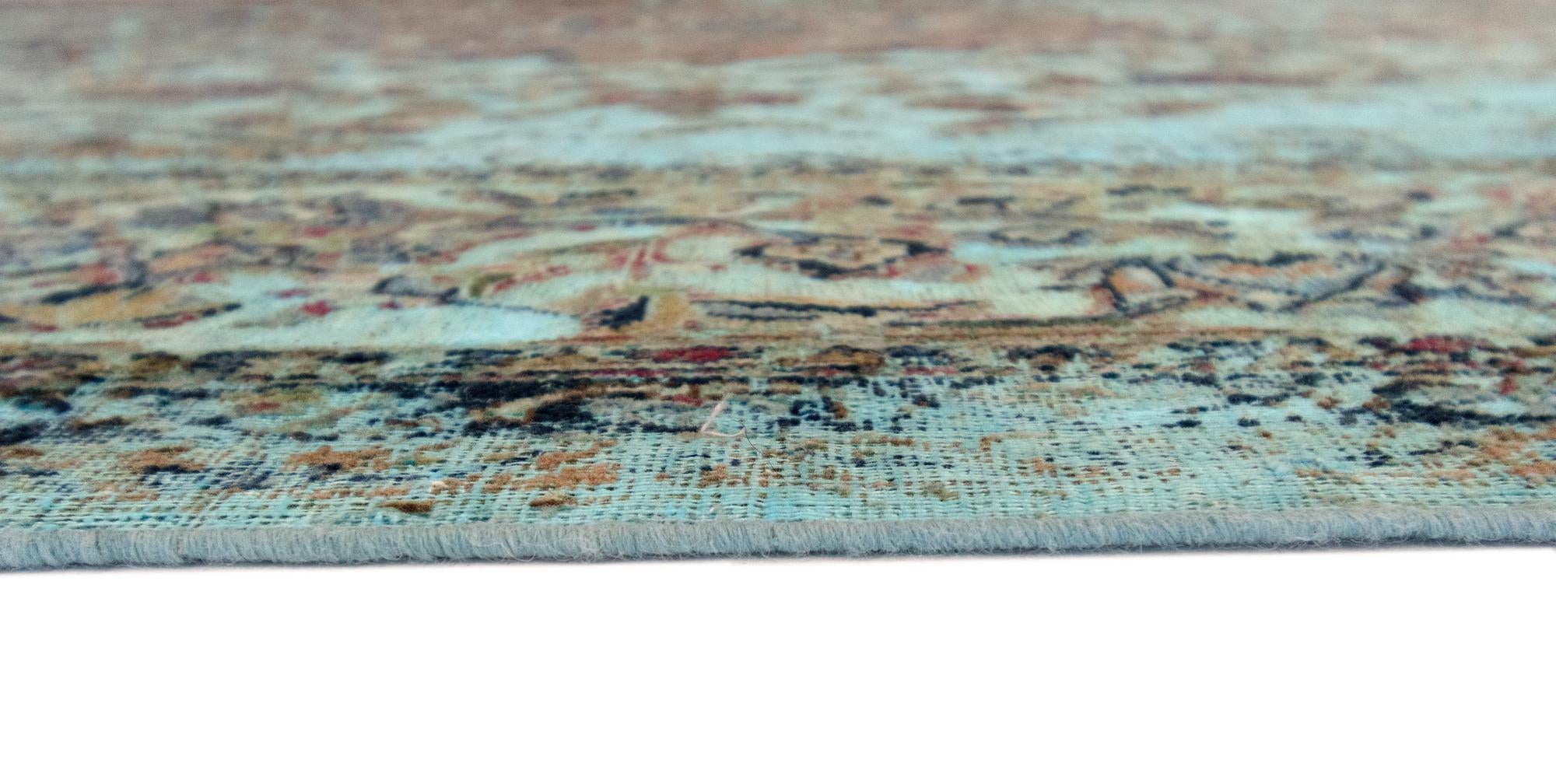 9' 9 x 13' 4 Vintage Royal Wool Rug