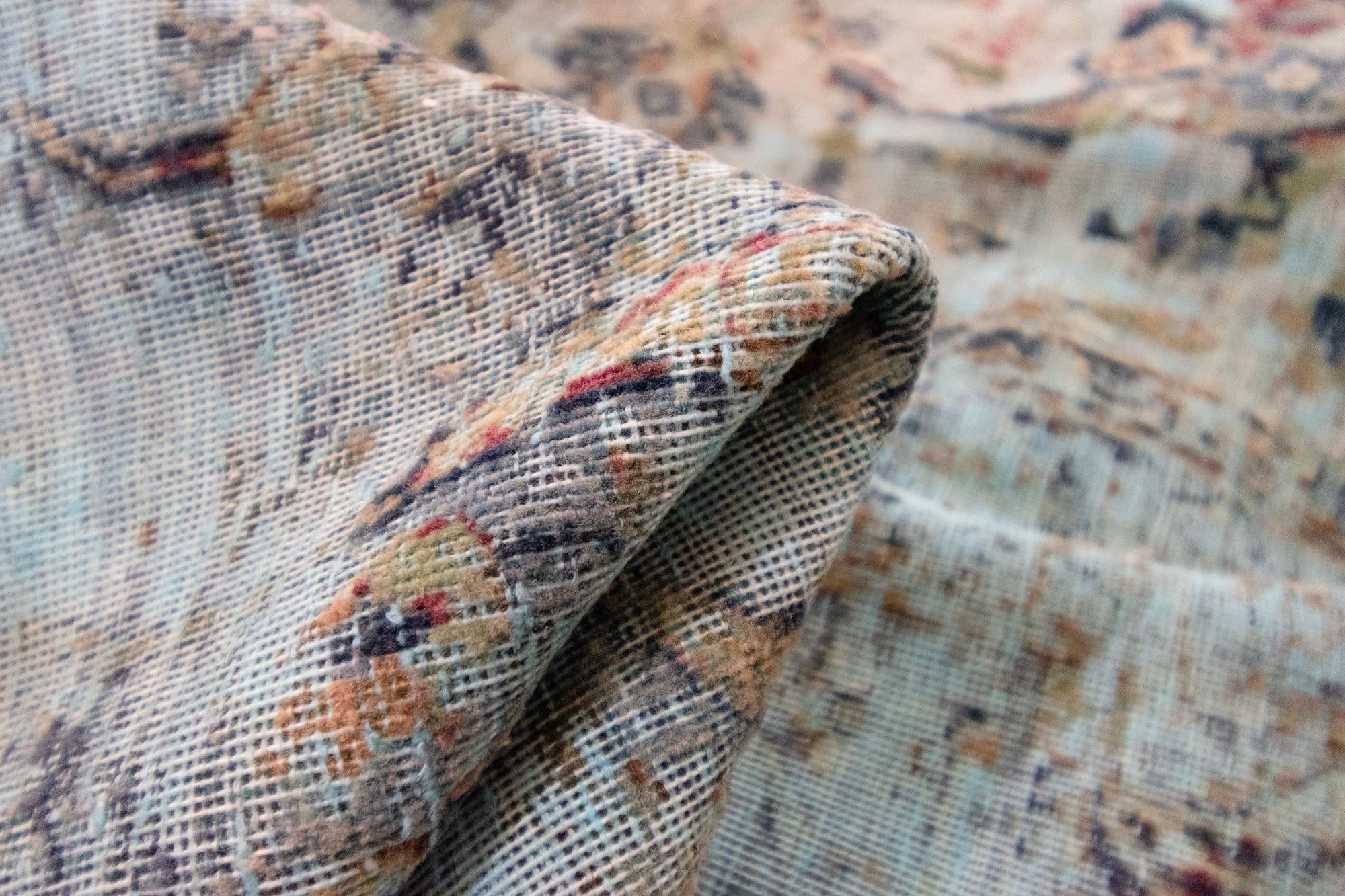 9' 9 x 13' 4 Vintage Royal Wool Rug