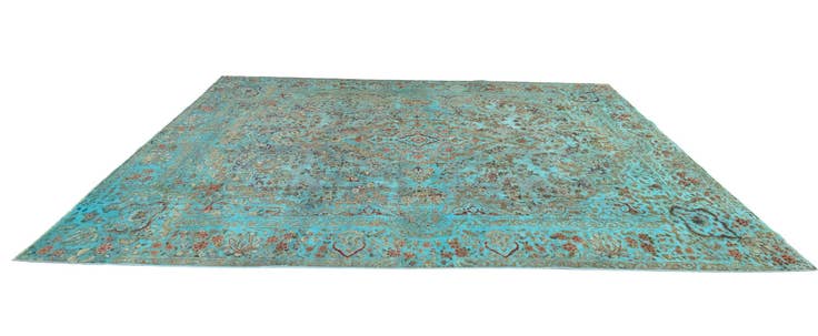Detail image of 9' x 12' 5 Vintage Royal Wool Rug