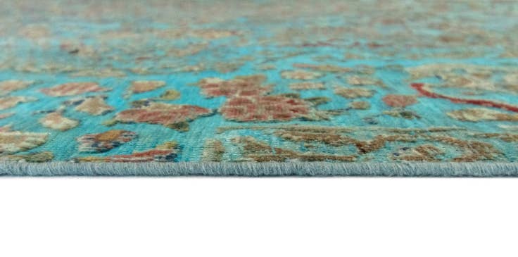 Detail image of 9' x 12' 5 Vintage Royal Wool Rug