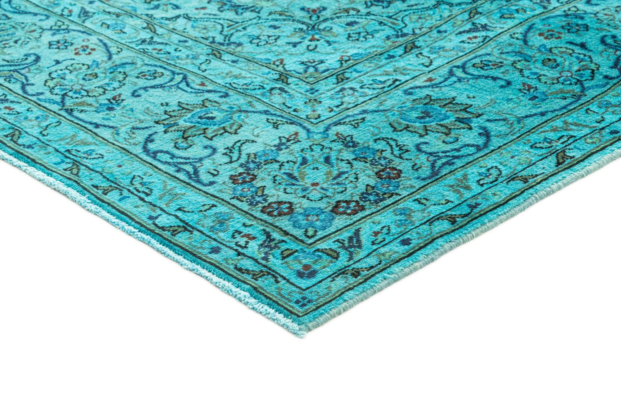 6' 6 x 9' 7 Vintage Royal Rug