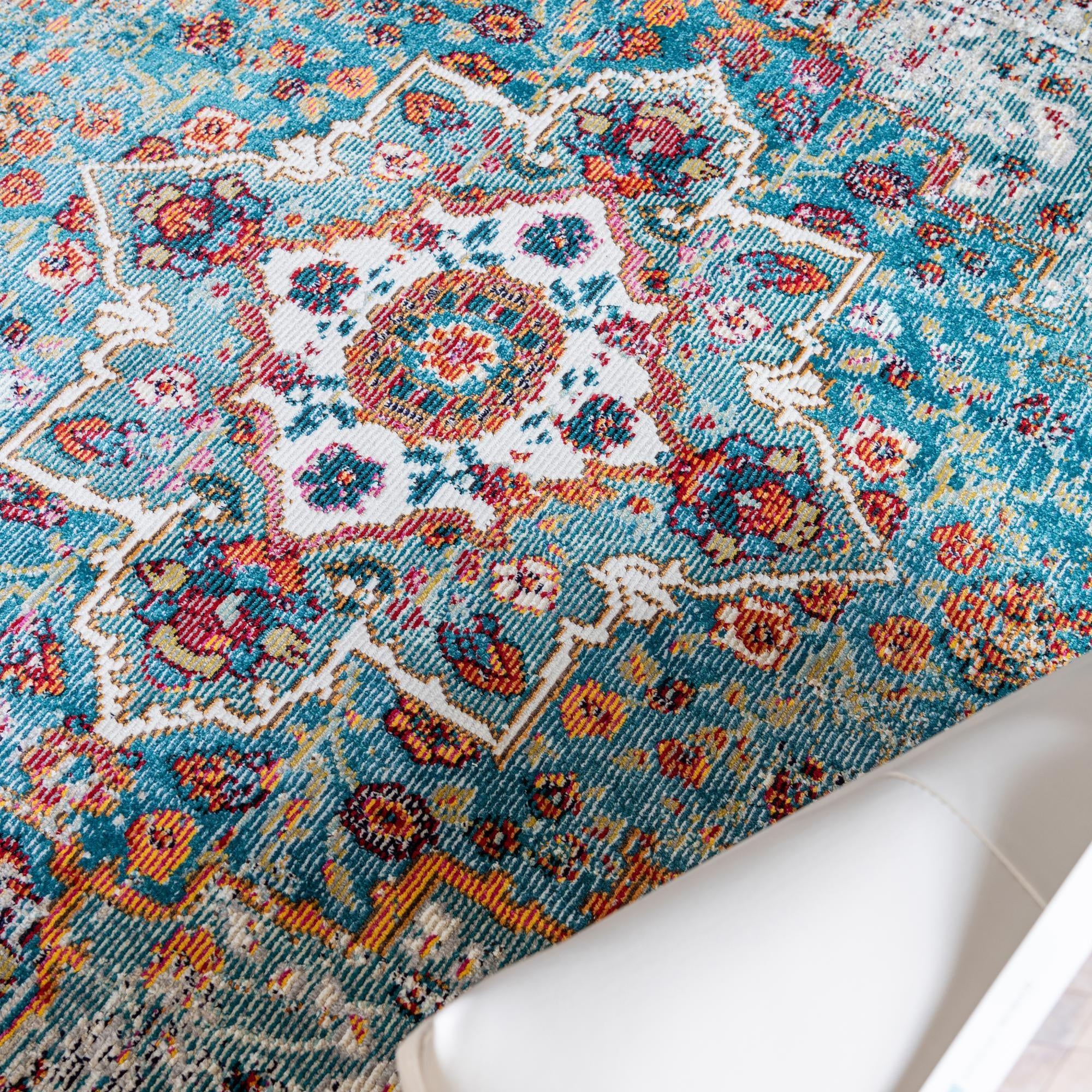 4' x 4' Amulet Round Rug