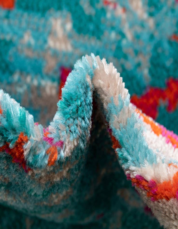 Detail image of 3' x 3' Azalea Round Rug