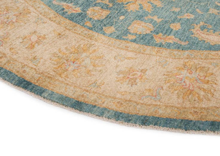 Detail image of 8' 2 x 8' 3 Kaizar Wool Round Rug