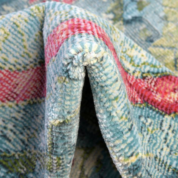 Detail image of 4' x 4' Santiago Round Rug