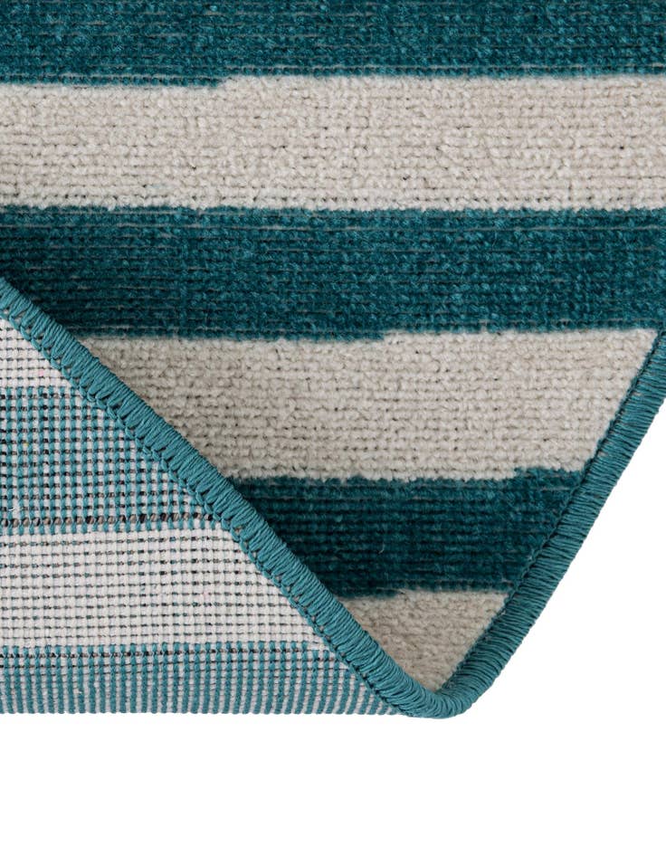 Detail image of 5' 3 x 5' 3 SoHo Round Rug