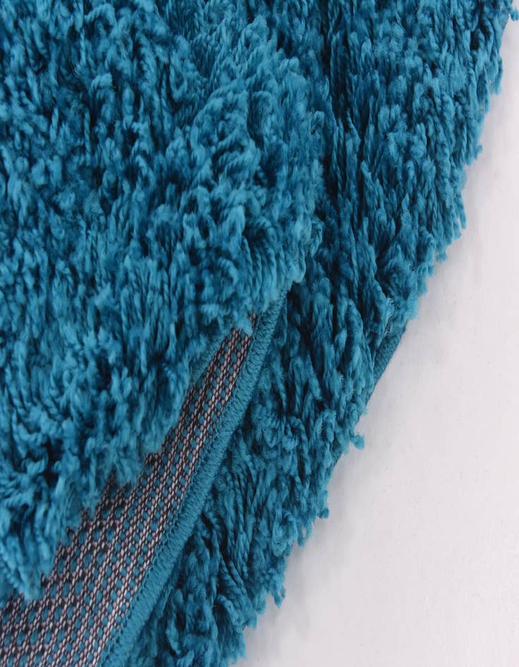 Detail image of 6' x 6' Solid Shag Round Rug