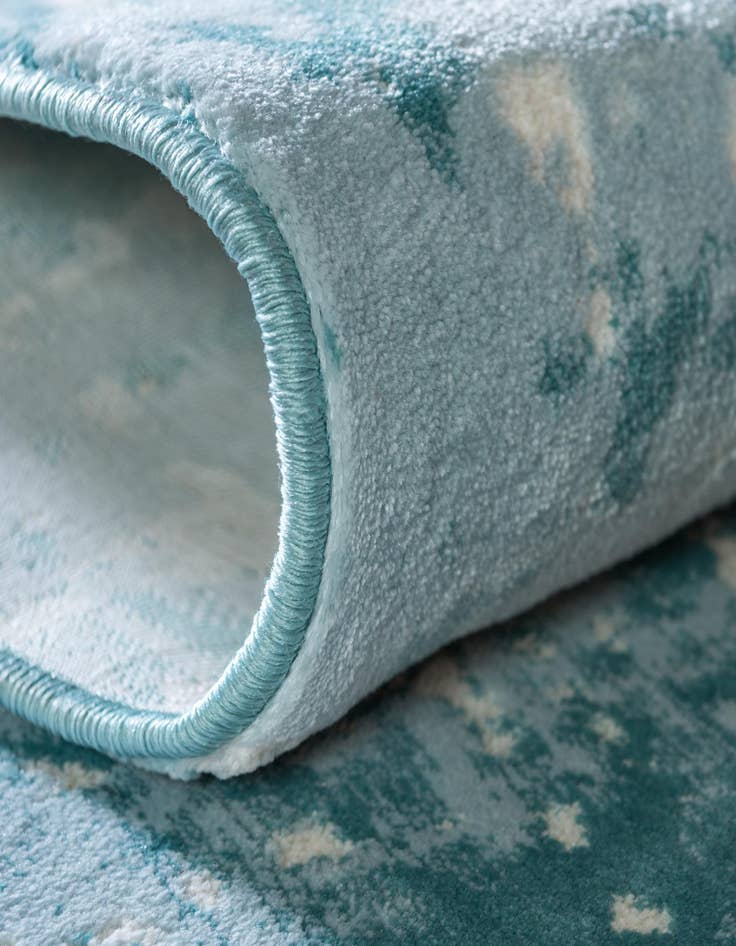 Detail image of 8' x 8' Uptown Lexington Avenue Round Rug