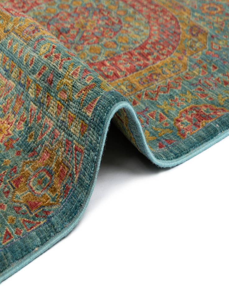 Detail image of 2' 9 x 10' 2 Amina Wool Runner Rug