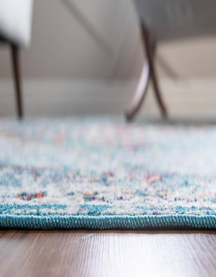 Detail image of 2' 2 x 6' Amulet Runner Rug
