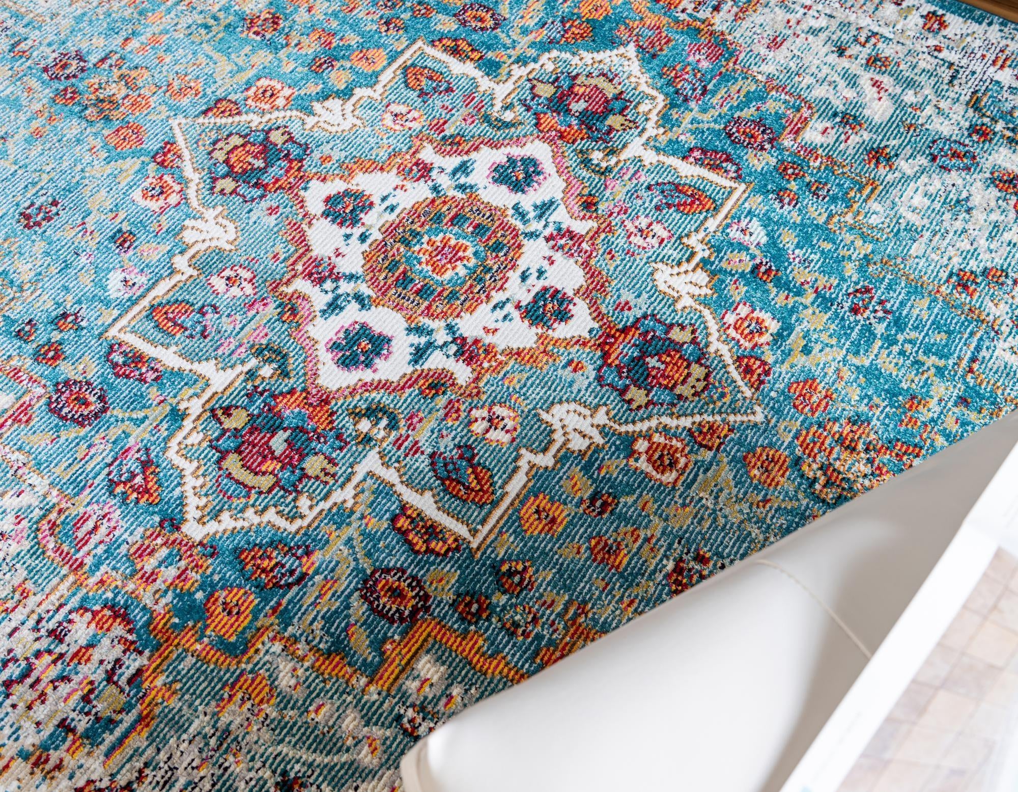 2' 2 x 6' Amulet Runner Rug