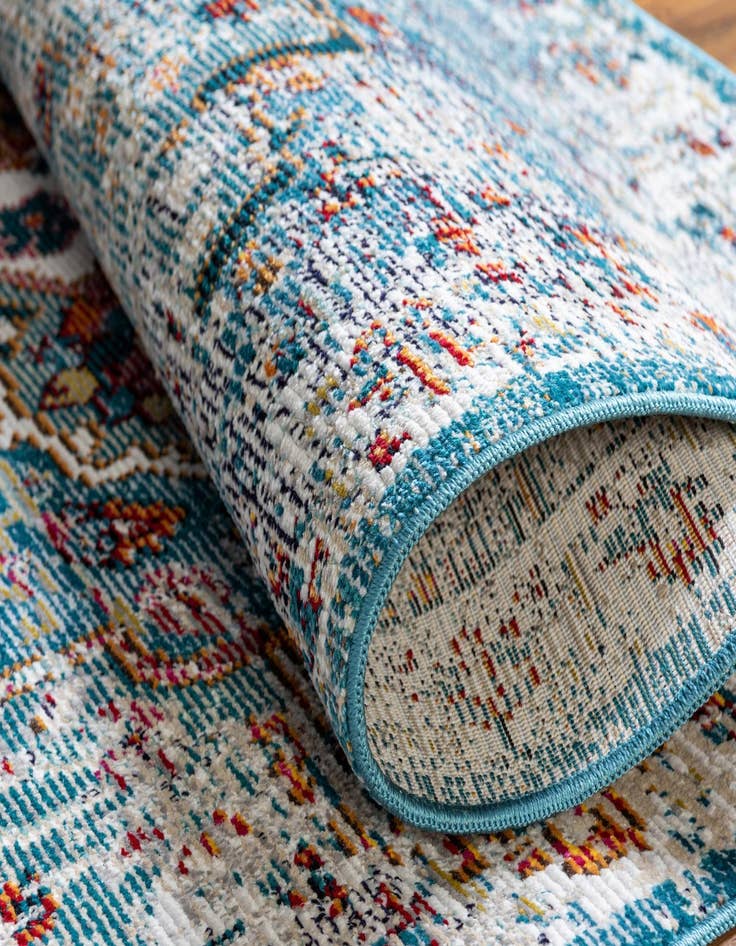 Detail image of 2' 2 x 6' Amulet Runner Rug