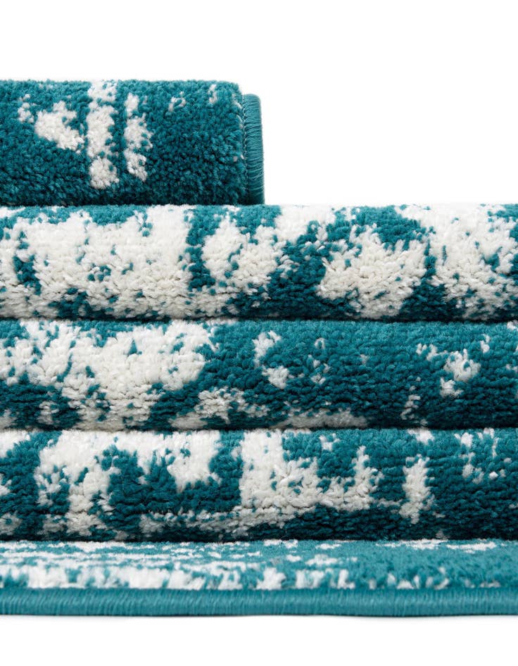 Detail image of 2' x 6' Arlington Runner Rug