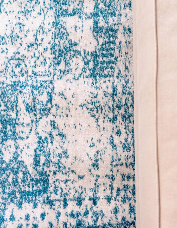 Detail image of 2' x 8' 8 Dover Runner Rug