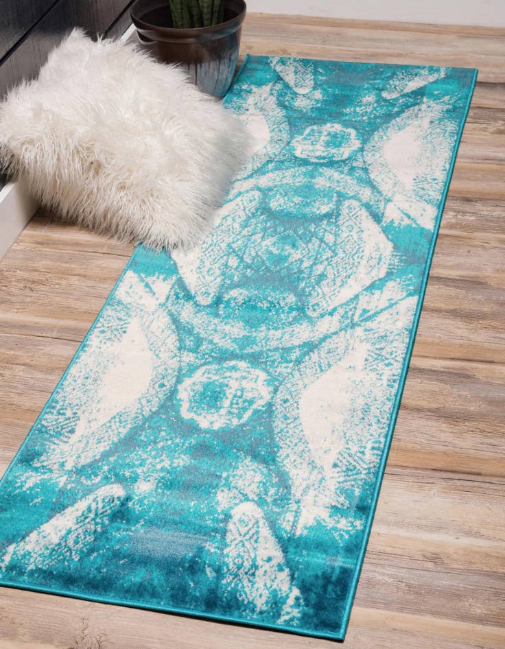 Detail image of 3' 3 x 19' 8 Monaco Runner Rug