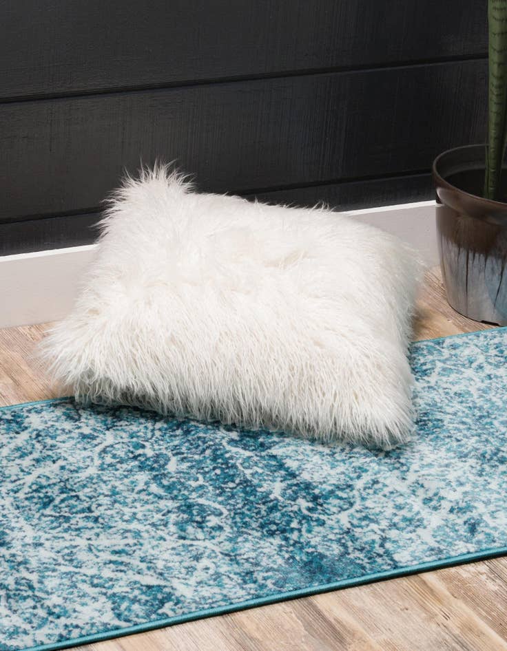 Detail image of 3' 3 x 19' 8 Monte Carlo Runner Rug