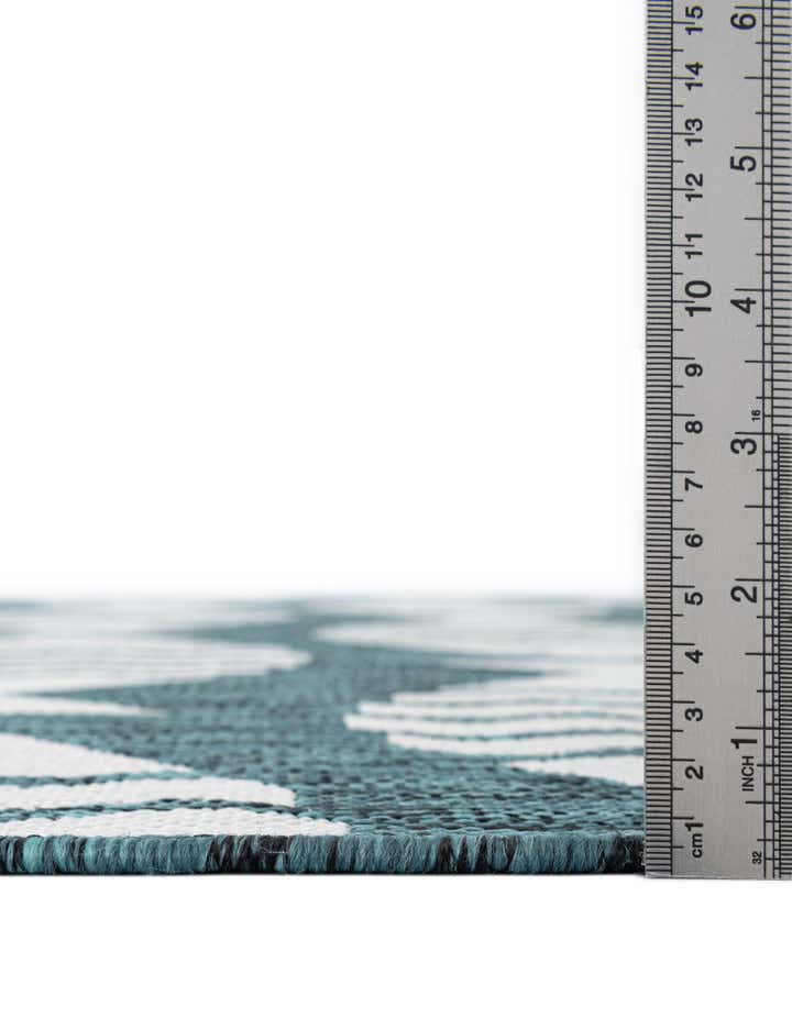 2' x 8' Easy-Clean Coastal Indoor / Outdoor Runner Rug