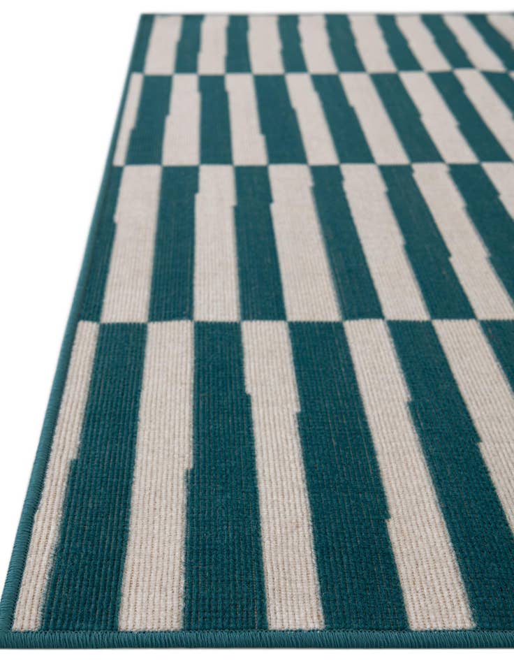 Detail image of 2' 9 x 9' 10 SoHo Runner Rug
