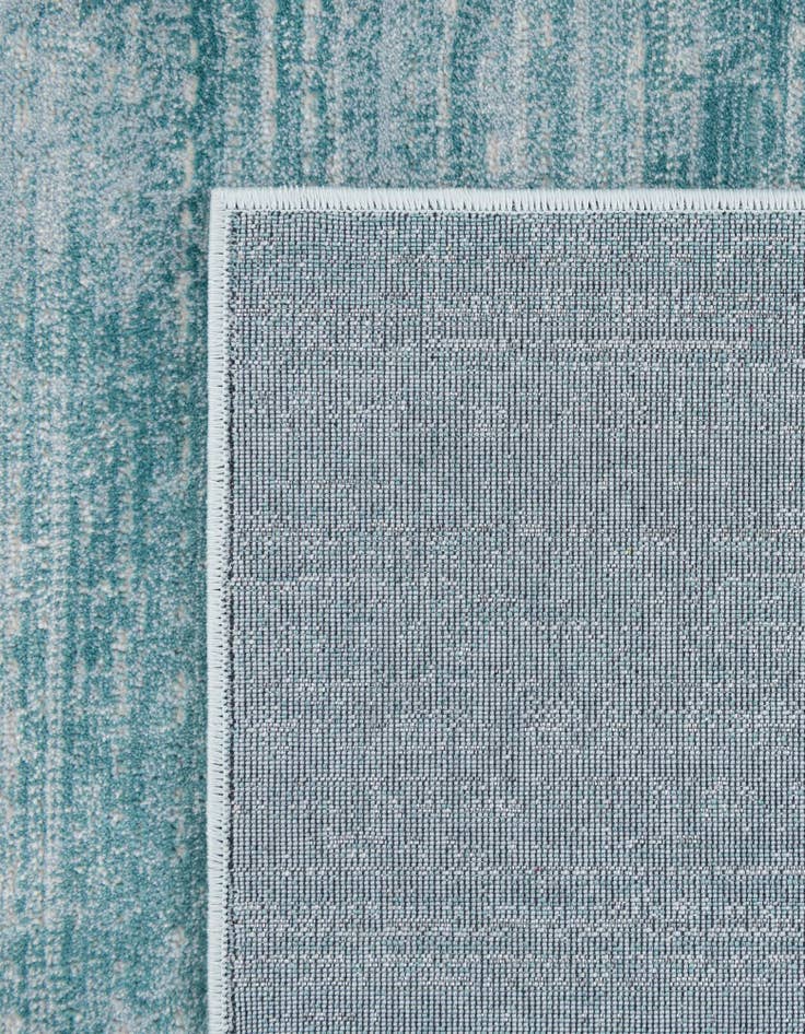 Detail image of 2' 2 x 6' Uptown Madison Avenue Runner Rug