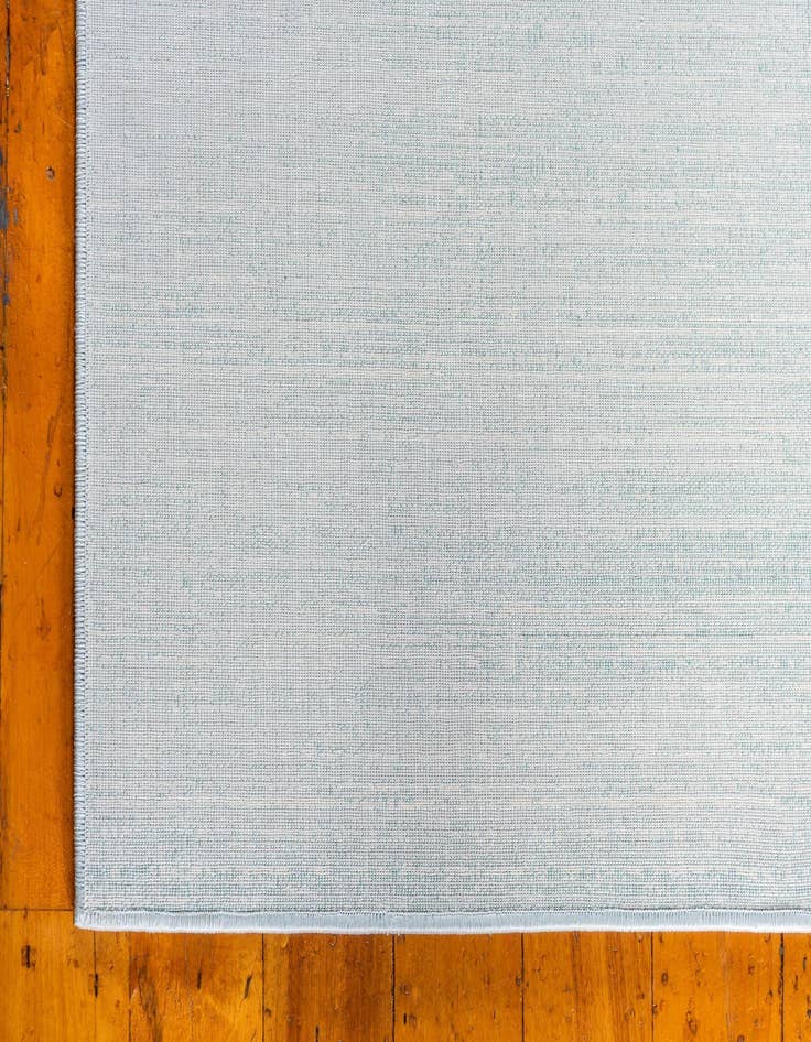 Detail image of 2' 2 x 6' Uptown Madison Avenue Runner Rug