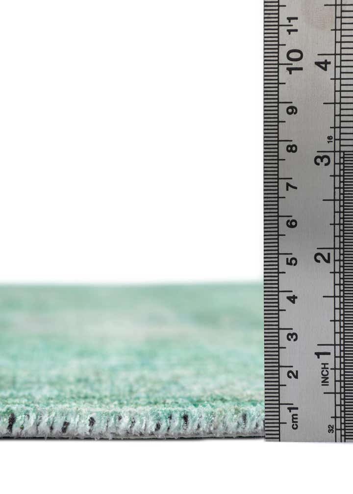 7' 9 x 7' 9 Boutique Square Rug