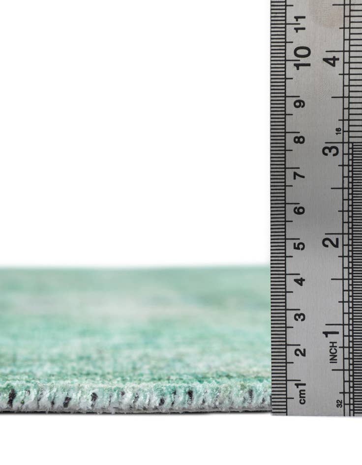 Detail image of 7' 9 x 7' 9 Boutique Square Rug