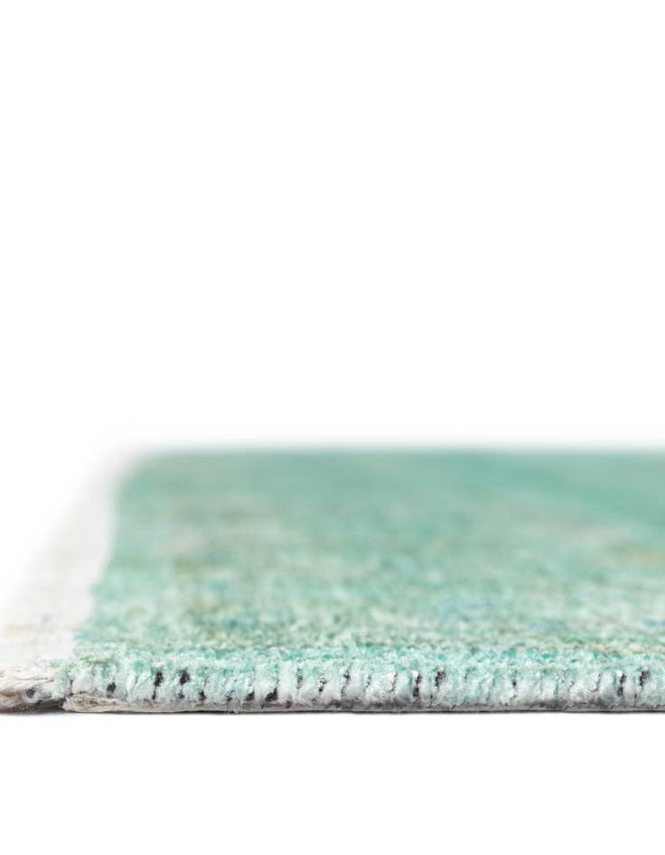 Detail image of 7' 9 x 7' 9 Boutique Square Rug