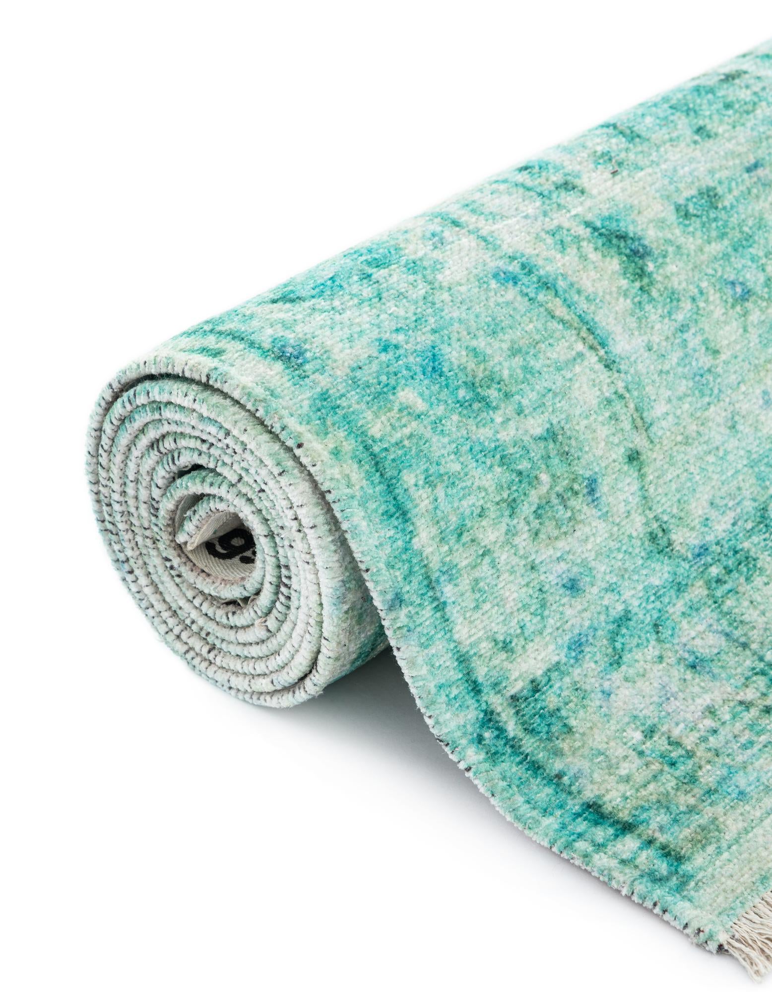 5' 1 x 5' 1 Boutique Square Rug