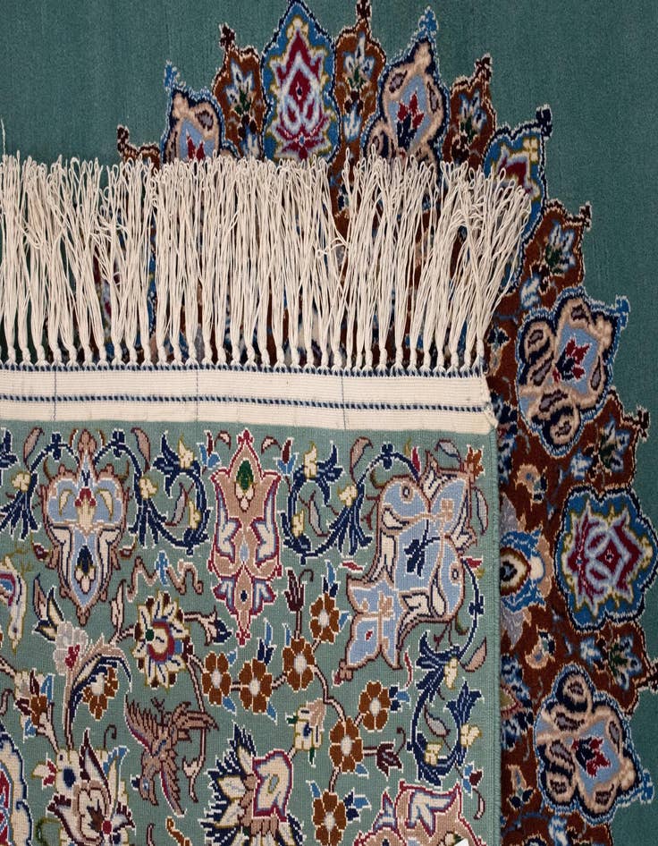 Detail image of 3' 6 x 3' 7 Isfahan Square Rug