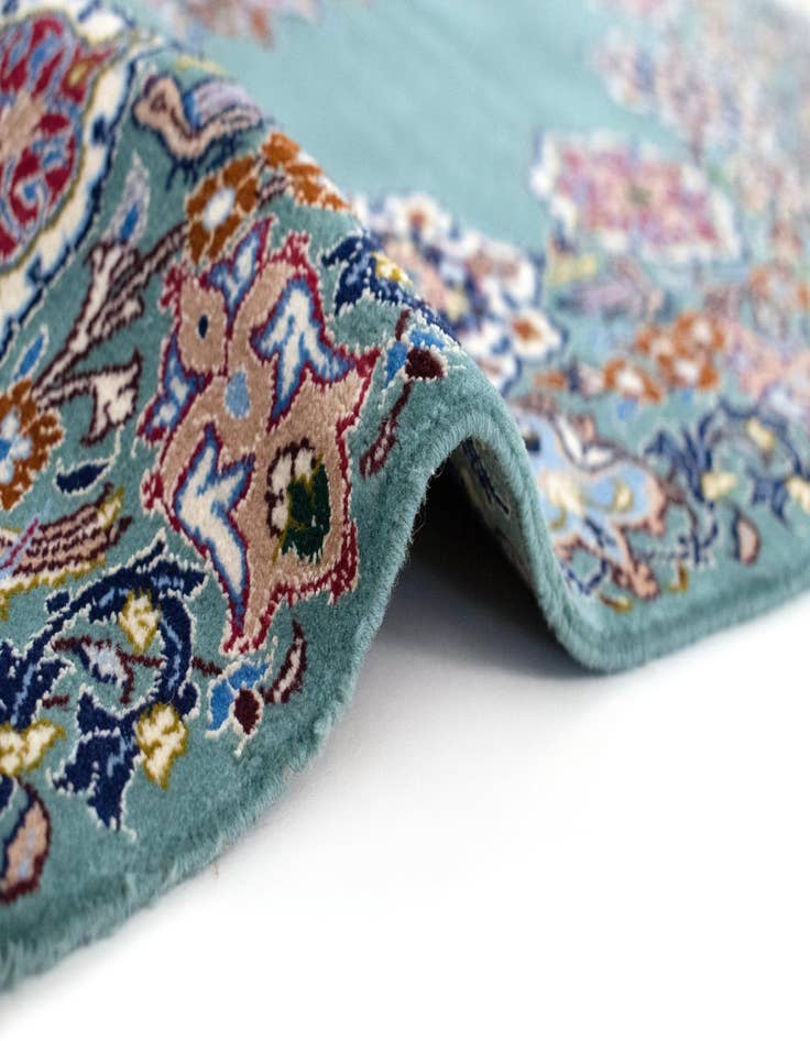 Detail image of 3' 6 x 3' 7 Isfahan Square Rug