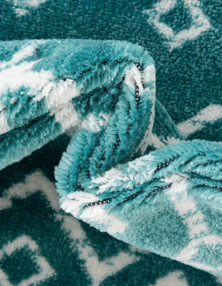 Detail image of 7' 10 x 7' 10 Kasbah Trellis Square Rug