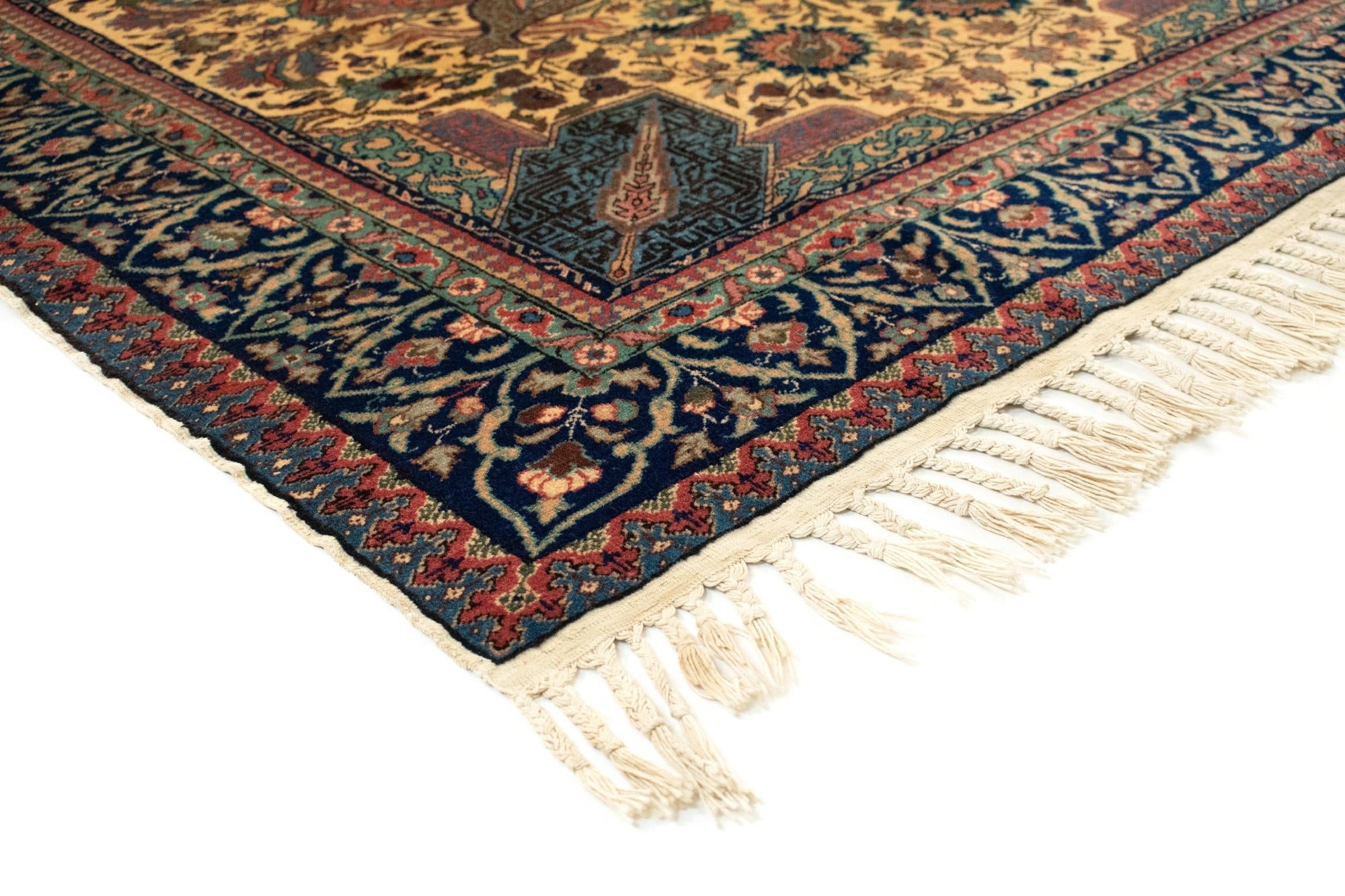 4' 7 x 4' 8 Hand Knotted Kayseri Square Rug