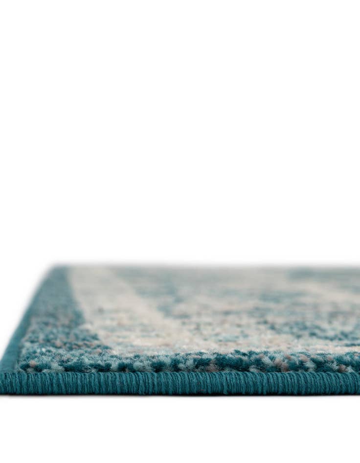 Detail image of 7' 10 x 7' 10 Madeline Square Rug