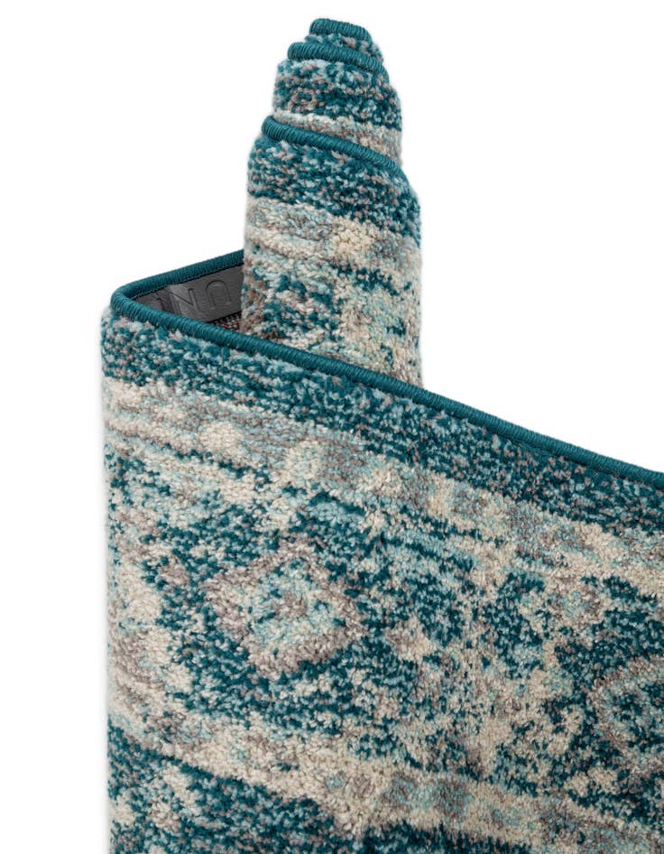 Detail image of 7' 10 x 7' 10 Madeline Square Rug