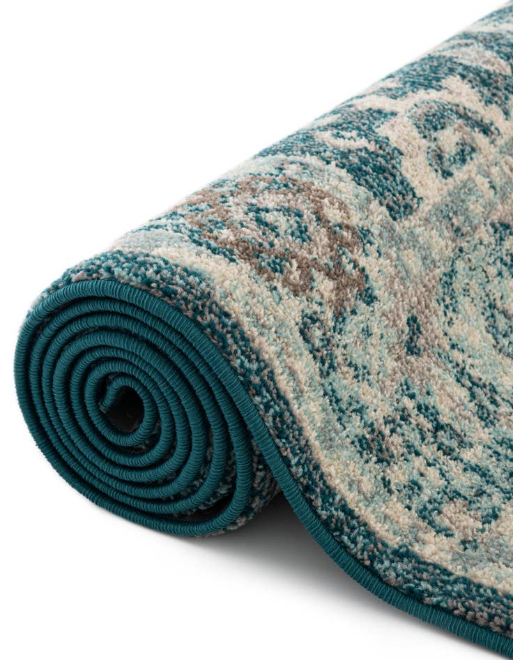 Detail image of 7' 10 x 7' 10 Madeline Square Rug