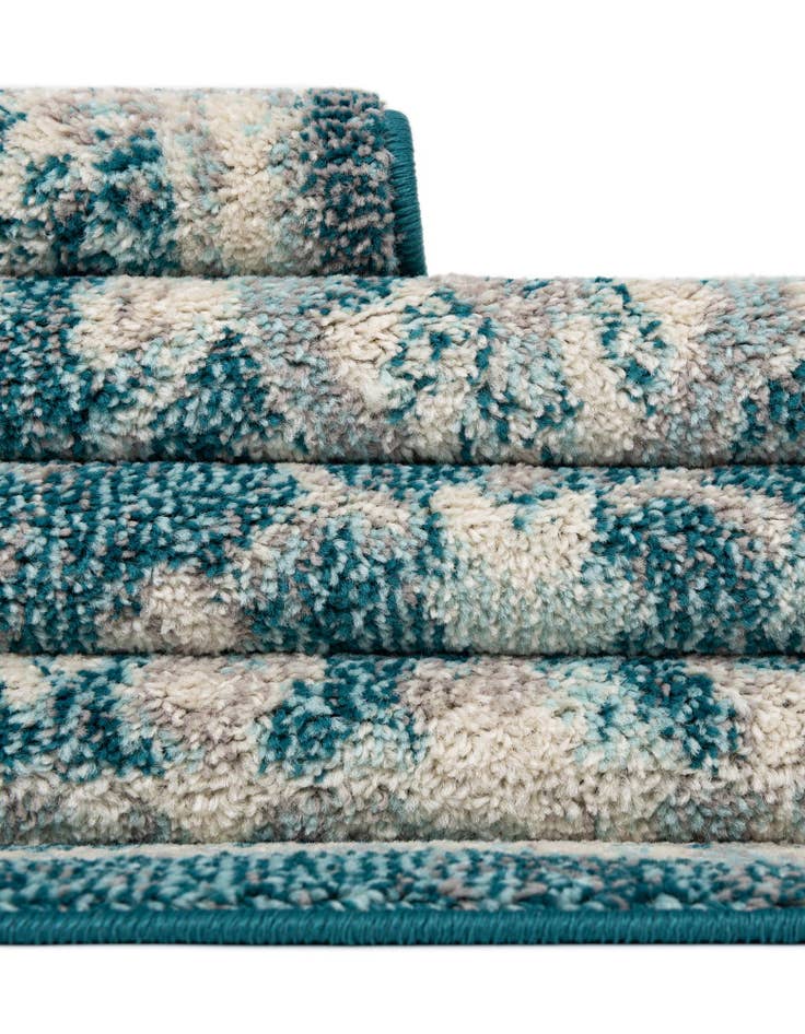 Detail image of 7' 10 x 7' 10 Madeline Square Rug