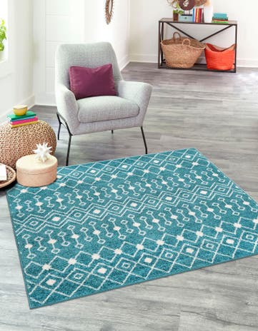 5' 3 x 5' 3 Moroccan Trellis Square Rug