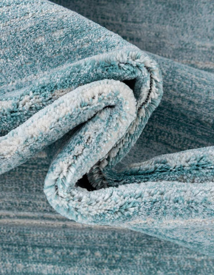 Detail image of Jill Zarin 6' 1 x 6' 1 Uptown Square Rug