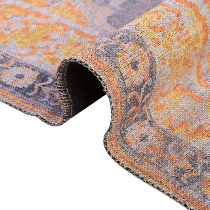Detail image of 7' 10 x 7' 10 Washable Renaissance Square Rug
