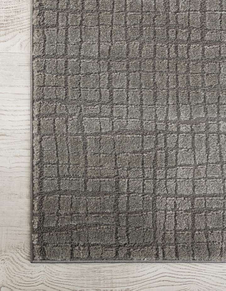2' 7 x 12' Textura Designer Runner Rug
