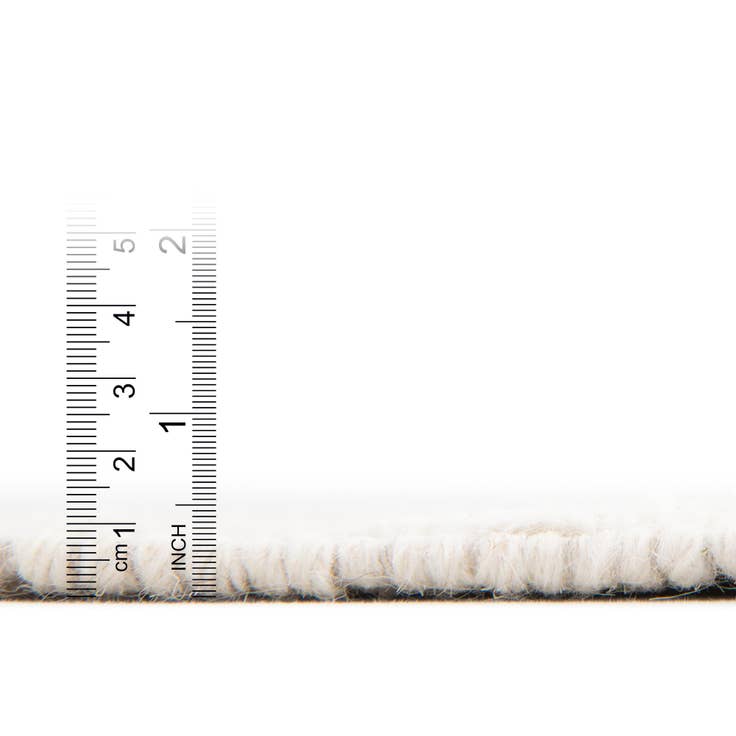 Detail image of 5' 1 x 8' Hand Knotted Jill Zarin Dorset Rug