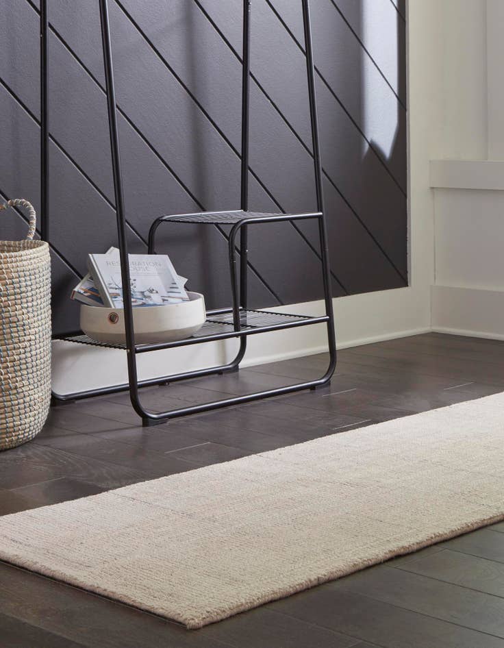 Detail image of 2' x 9' 10 Hand Woven Jill Zarin English Manor Farmhouse Wool Runner Rug