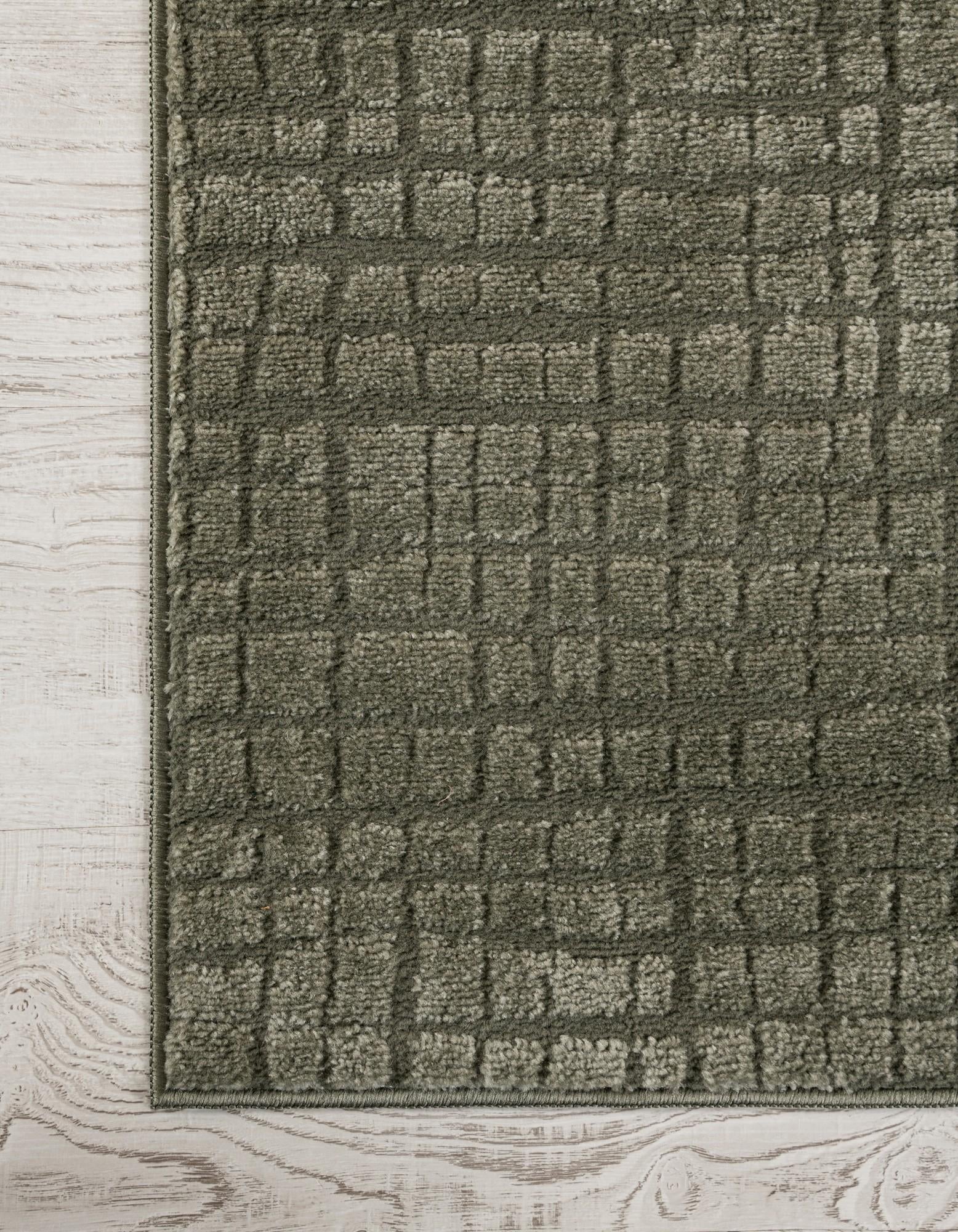 2' 7 x 12' Textura Designer Runner Rug
