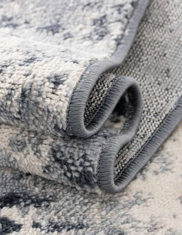 8' x 10' Aurora Oval Rug