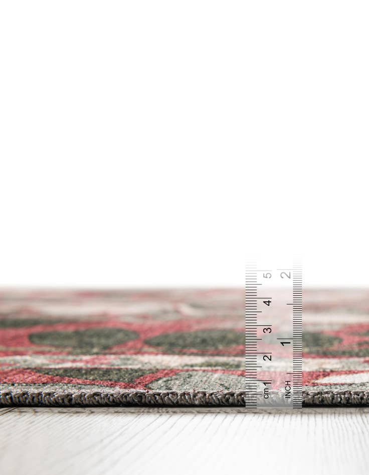 Detail image of 7' 10 x 7' 10 Yara Square Rug