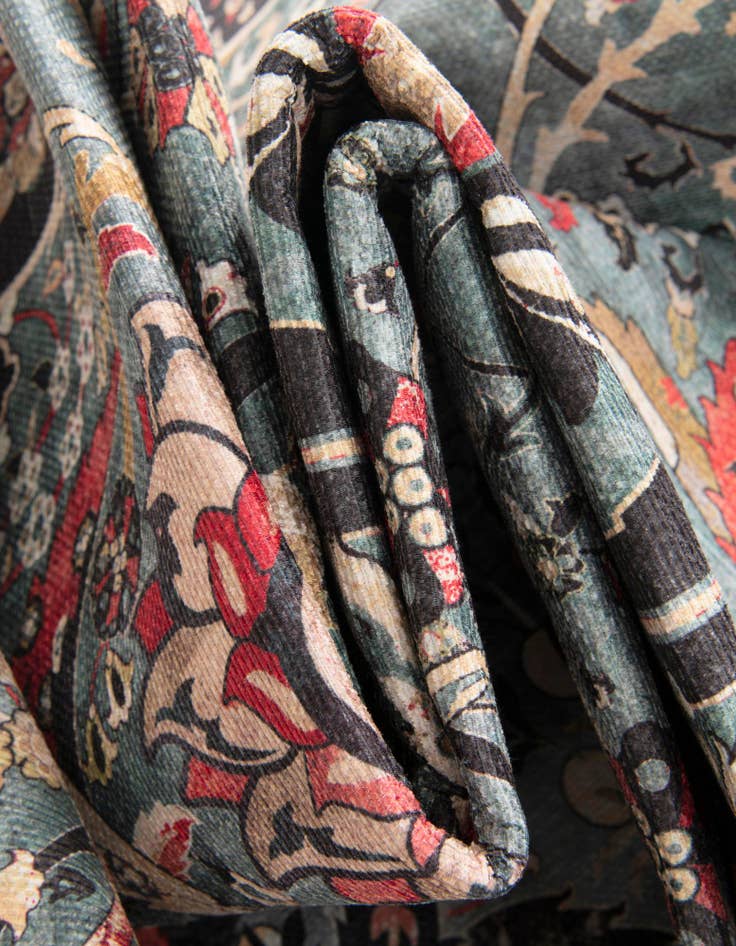 Detail image of 7' 10 x 7' 10 Washable Timeless Square Rug