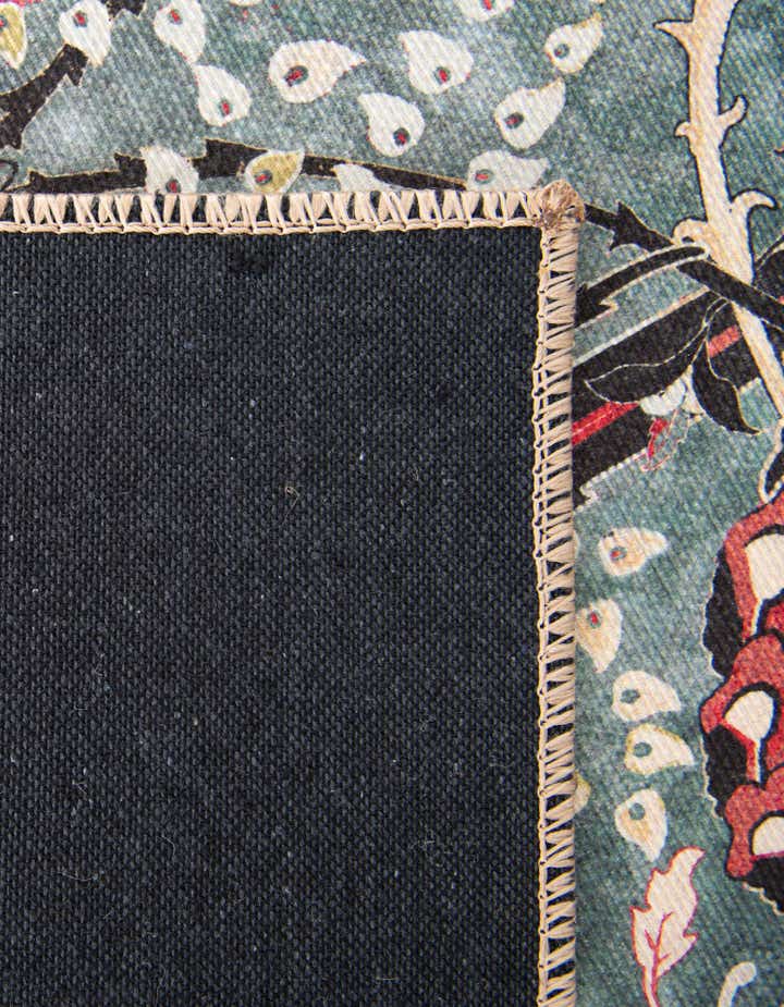 7' 10 x 7' 10 Washable Timeless Square Rug