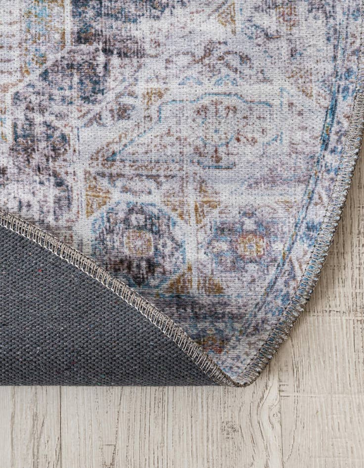 Detail image of 4' x 4' Yara Round Rug